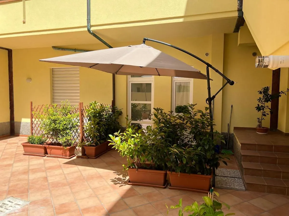 Carolina Apartments - Bilocale Capo dʼOrlando